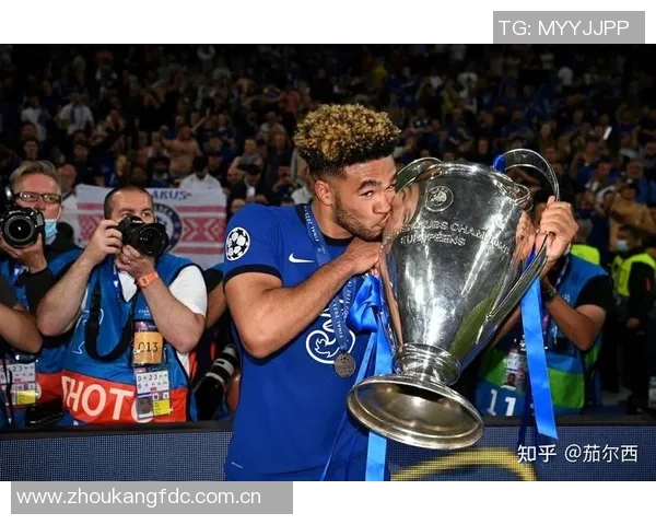 里斯詹姆斯称赞阿昌庞表现出色期待其持续优异状态