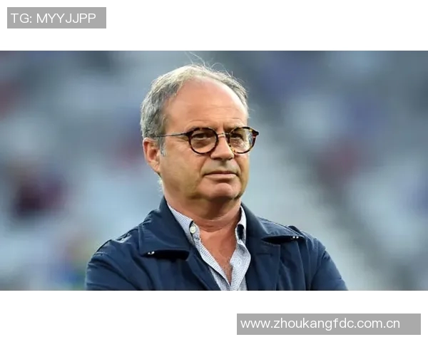 坎波斯阐述巴黎引援策略强调球商与团队精神的重要性