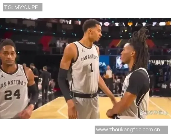 文班与教练组共同商议是否先发NBA决赛对阵尼克斯引发关注